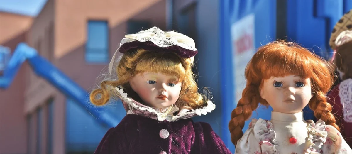 Barbie Color Reveal Bobas Kolorowa syrenka Lalka Ast. HCC97