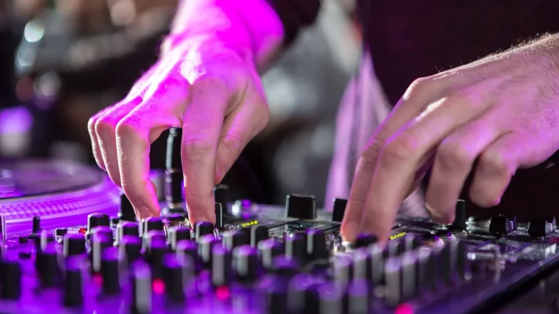 Behringer Xenyx X1204 USB
