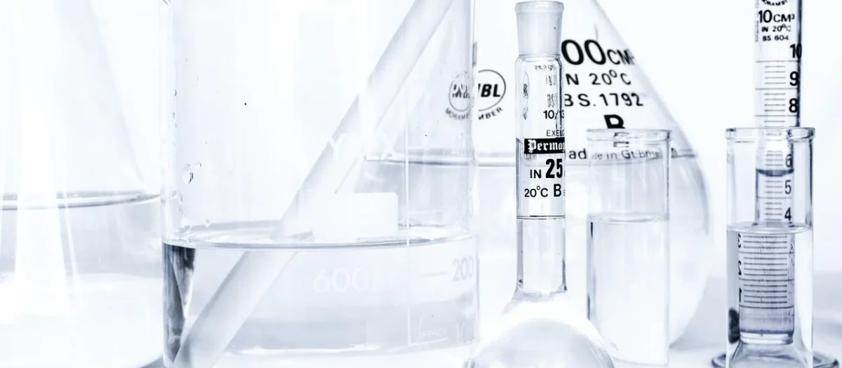 Buki France Buki Mini lab Doświadczenia chemiczne