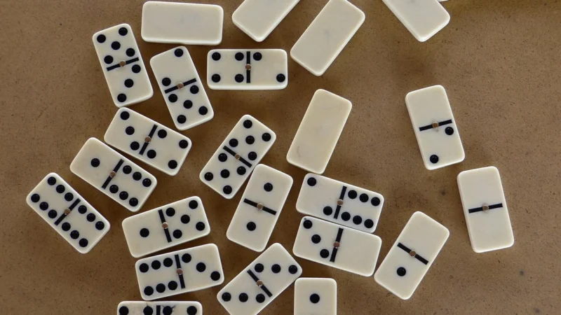 Clementoni Disney Kraina Lodu Domino 13486
