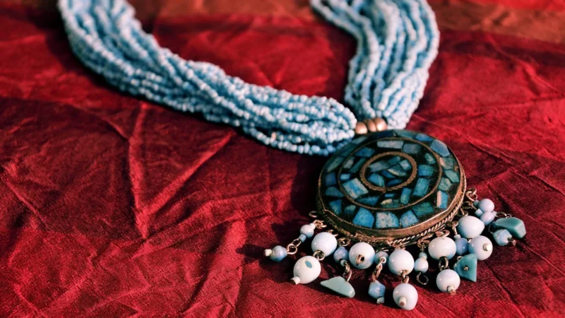 Cobi Pidżamersi Amulet