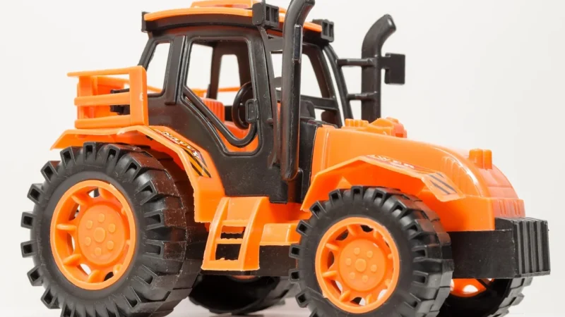 Czako Traktor Z Akcesoriami Xxl 409335