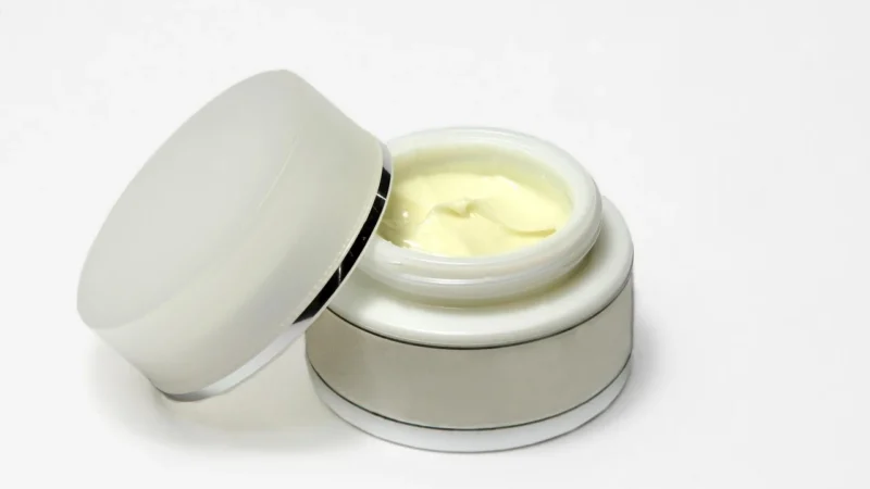 Dermedic Sunbrella Krem Ochronny Spf 50+ Do Skóry Naczynkowej 50 Ml