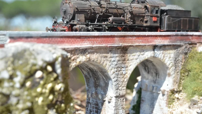 Fisher-Price Tomek i Przyjaciele Track Master Zestaw torów Most BMK81 DFM63