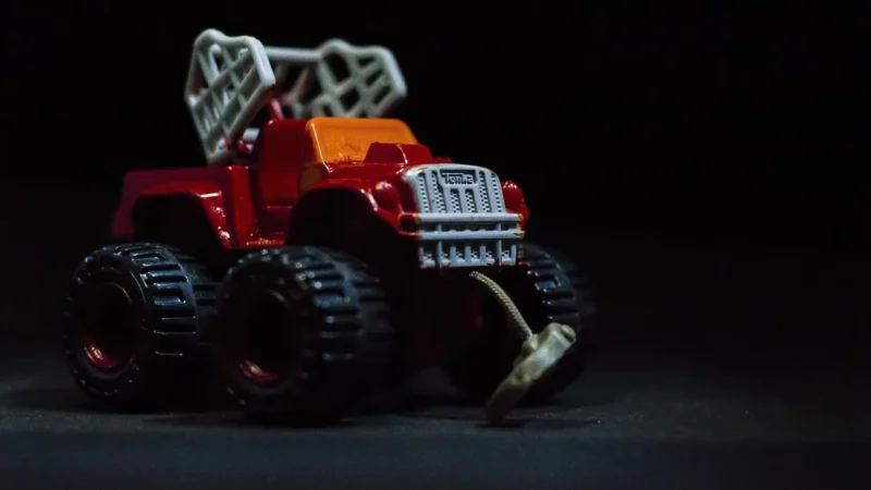 Hot Wheels Monster Trucks Kaskaderski skok Zestaw GCG00