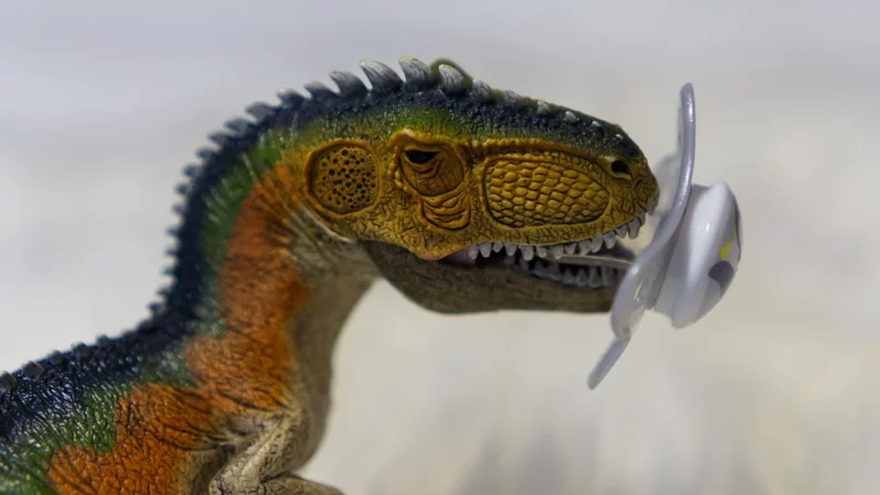 Iso Trade Dinozaur T-Rex Interaktywny Chodzi Świeci Ryczy 3+