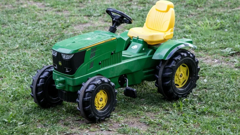 LEGO Technic 42102 Mini Claas Xerion