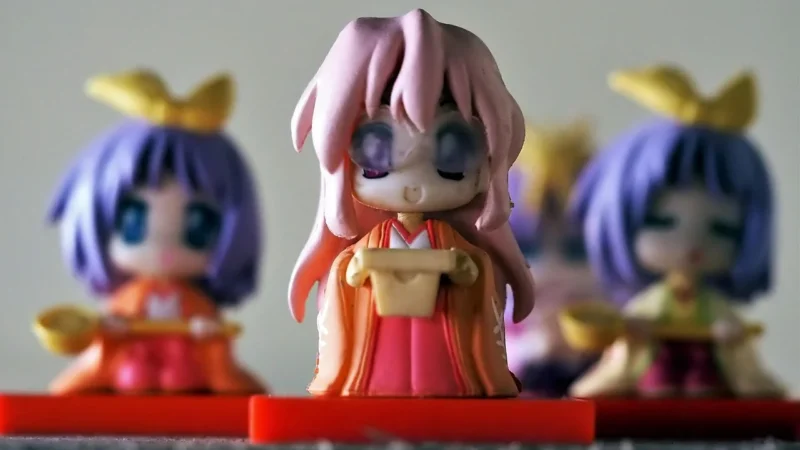 Magic Box Moji Pops Zestaw Figurek 3 + 1 Photo Pop Akcesoria Uniwersalny