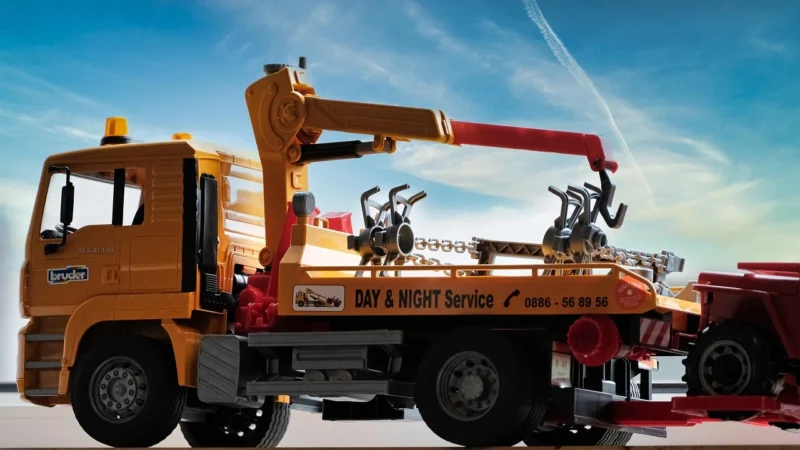 Mattel Disney Auta Track Talkers – Złomek z dźwiękiem GXT32 GXT28