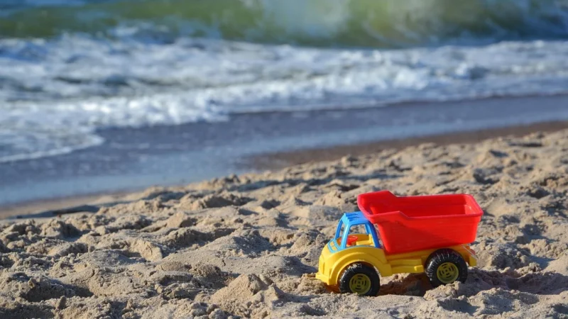 Mega Construx Barbie Plażowanie w Malibu GWR79