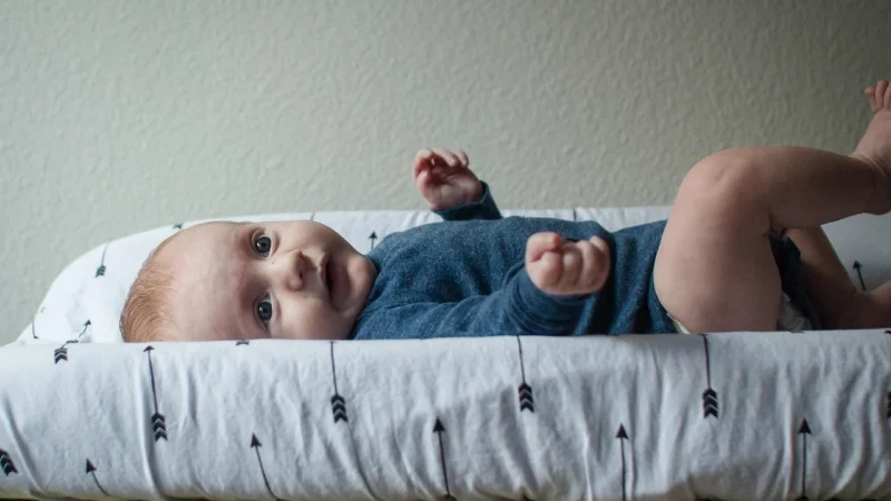 Rivadouce Emulsja Oczyszczająca Skórę Dzieci Pod Pieluszką – Baby Liniment Nappy Change Care 500Ml