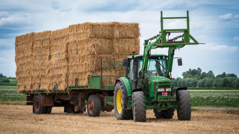 Smoby Class Traktor XL + przyczepa