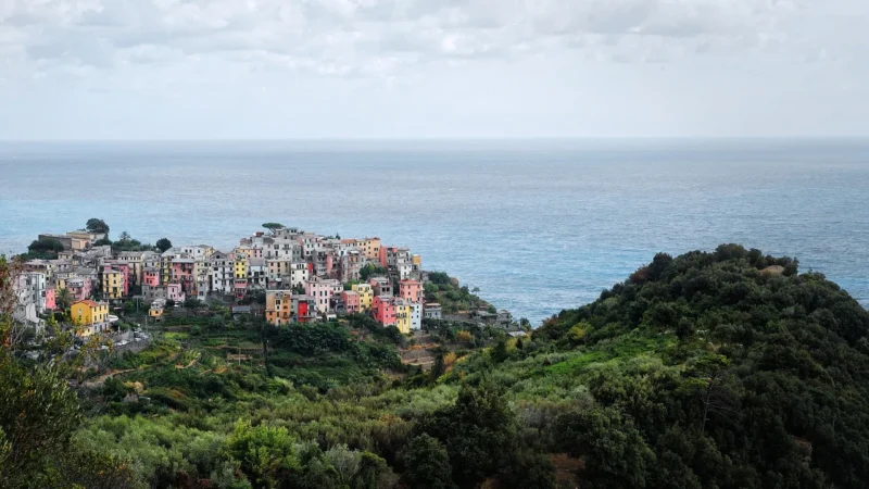 Trefl Puzzle 2000el. Vernazza O Zmroku 27086